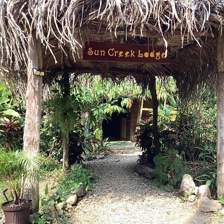 Sun Creek Lodge Punta Gorda Esterno foto